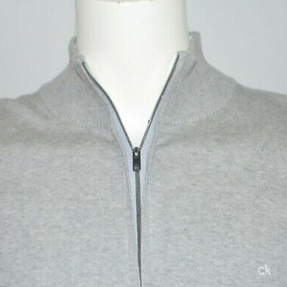 Calvin Klein Sweater 